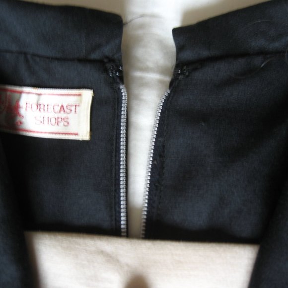 Holidays coming! VINTAGE Tuxedo Dress Size 6 - Picture 11 of 11